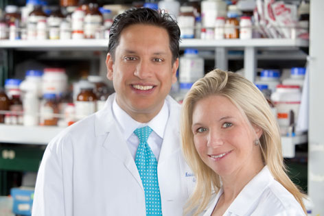 UC Irvine gynecologic oncologists Dr. Krishnansu Tewari and Dr. Leslie Randall 